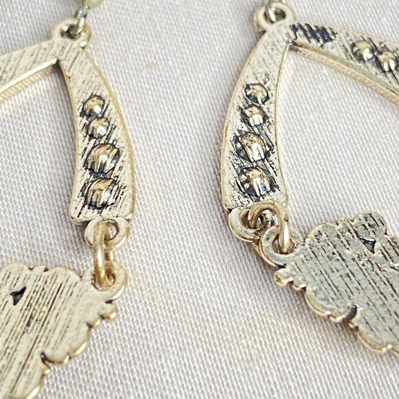 Silver Tone Articulated Earrings Ornate Pattern Pink Black Rhinestones Pierced - Picture 7 of 8